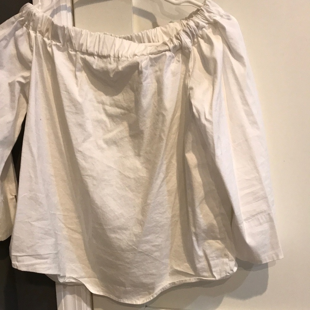 Off the shoulder White blouse with 3 quarter length sleeves